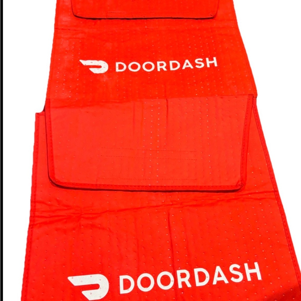 Red DoorDash Insulated Delivery Bag